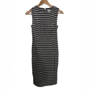 Calvin Klein Sleeveless Sheath Dress Size 2